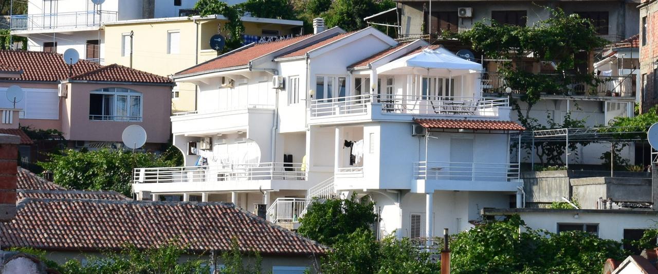 Villa Guci Ulcinj Bagian luar foto